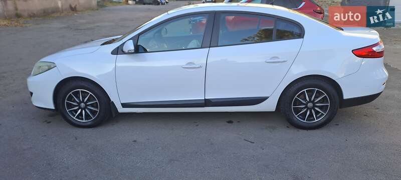 Седан Renault Fluence 2012 в Киеве