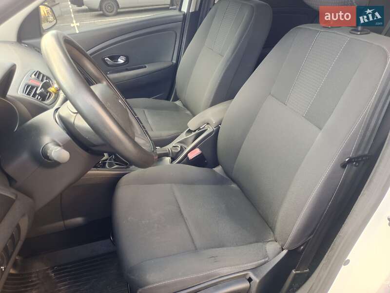 Седан Renault Fluence 2012 в Львове фото 20 Седан Renault Fluence 2012 в Львове