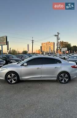 Седан Renault Fluence 2011 в 