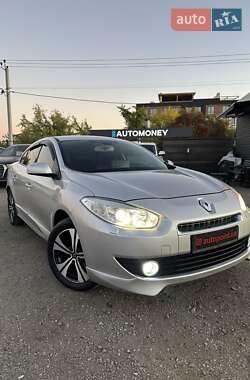 Седан Renault Fluence 2011 в 