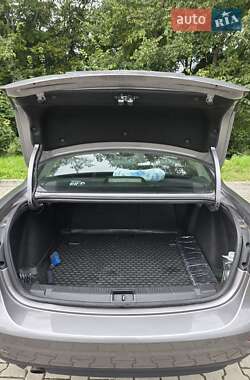 Седан Renault Fluence 2013 в Киеве