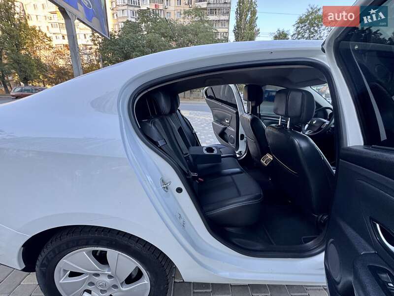 Седан Renault Fluence 2011 в Одессе