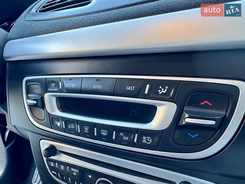Седан Renault Fluence 2011 в Одессе