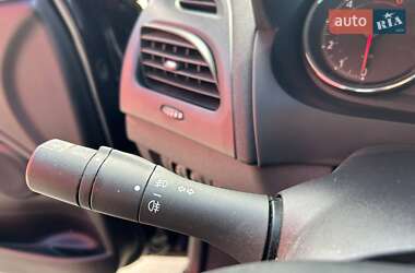 Седан Renault Fluence 2015 в 