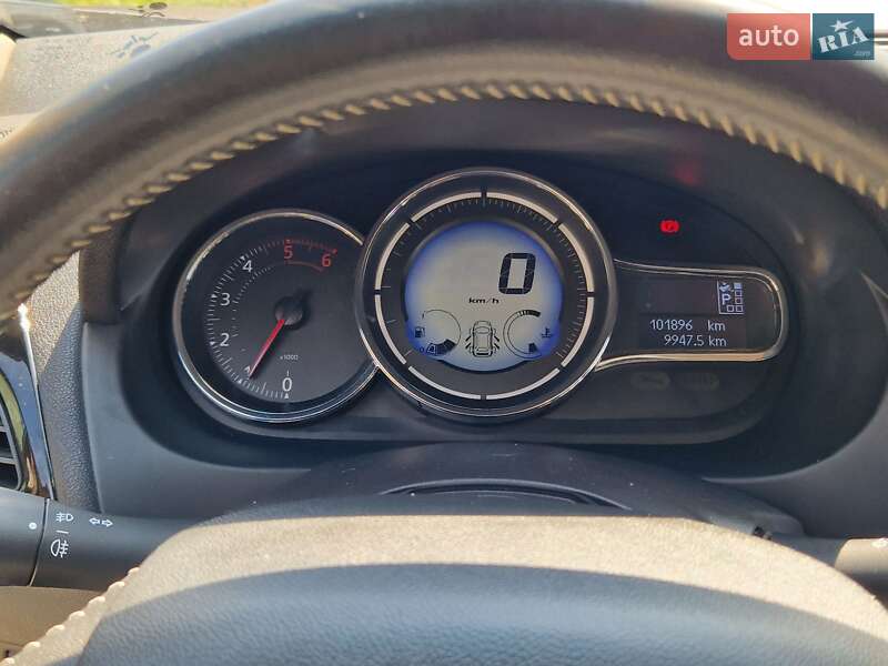 Седан Renault Fluence 2015 в Крыжополе