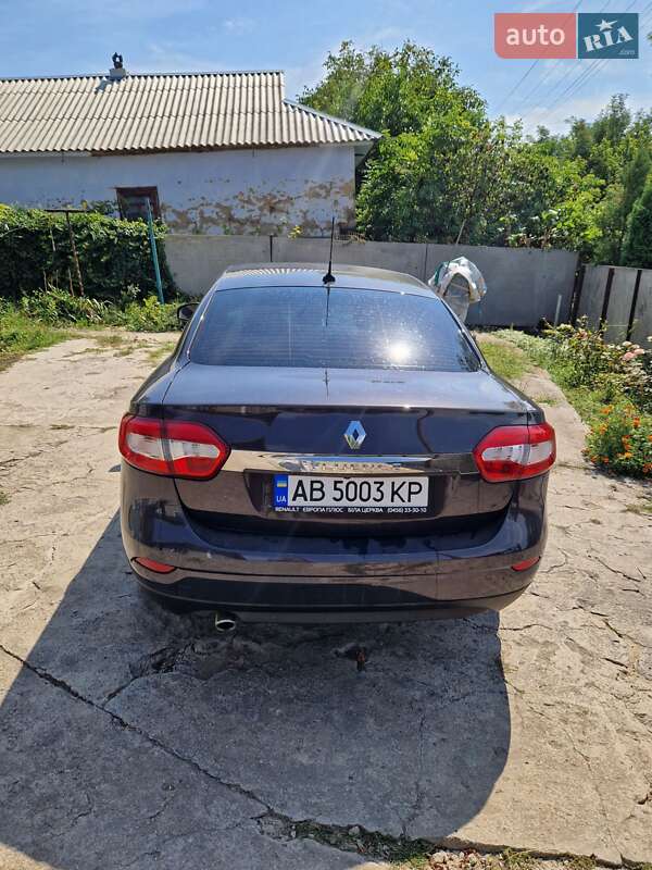 Седан Renault Fluence 2015 в Крыжополе