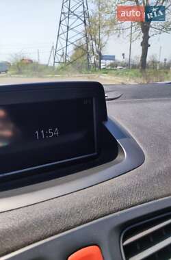 Седан Renault Fluence 2014 в 