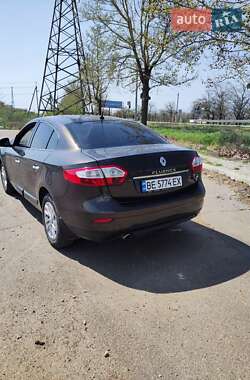 Седан Renault Fluence 2014 в 