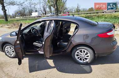 Седан Renault Fluence 2014 в 