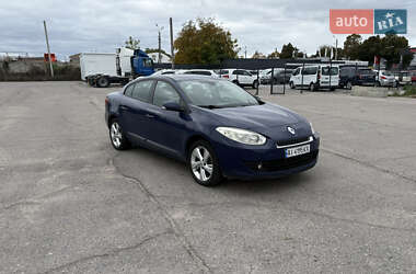 Седан Renault Fluence 2010 в 
