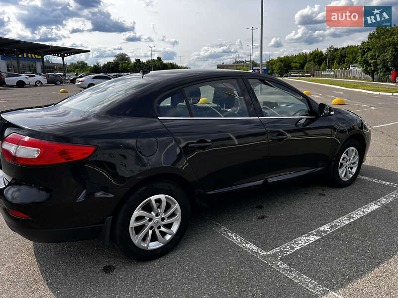 Седан Renault Fluence 2015 в Києві