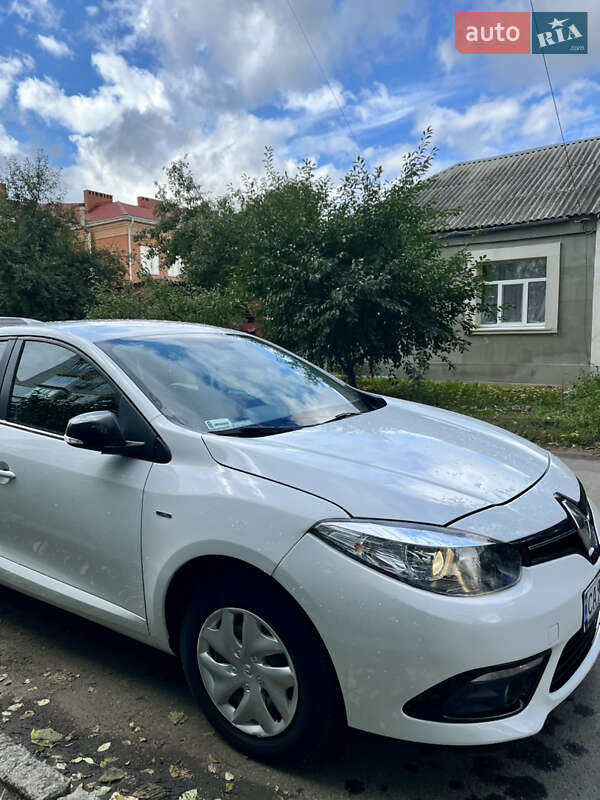 Седан Renault Fluence 2016 в Умани