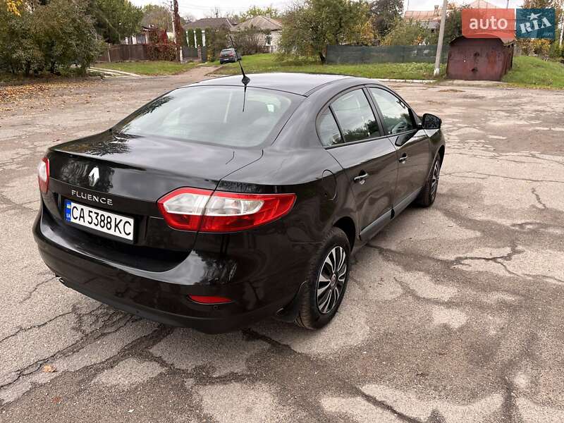 Седан Renault Fluence 2012 в Смеле