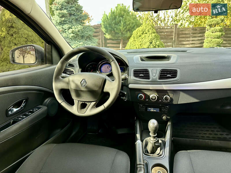 Седан Renault Fluence 2013 в Виннице фото 23 Седан Renault Fluence 2013 в Виннице