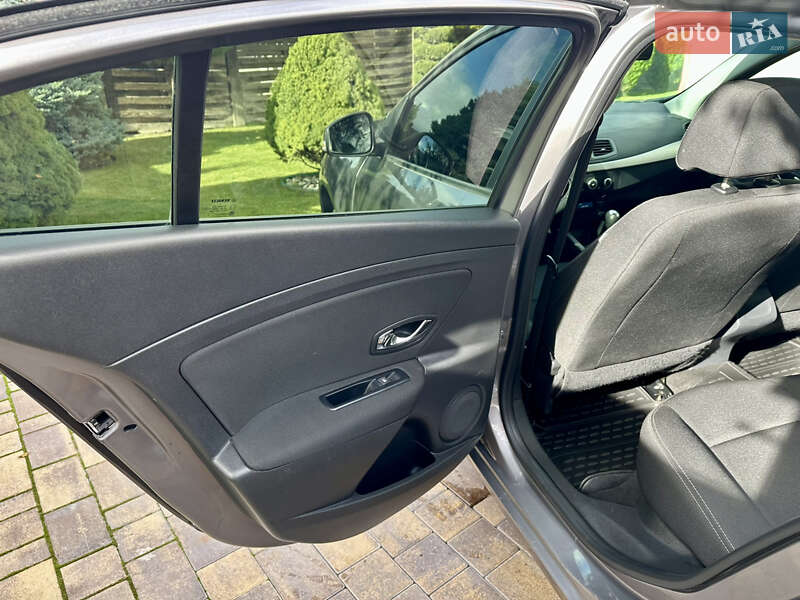 Седан Renault Fluence 2013 в Виннице фото 27 Седан Renault Fluence 2013 в Виннице