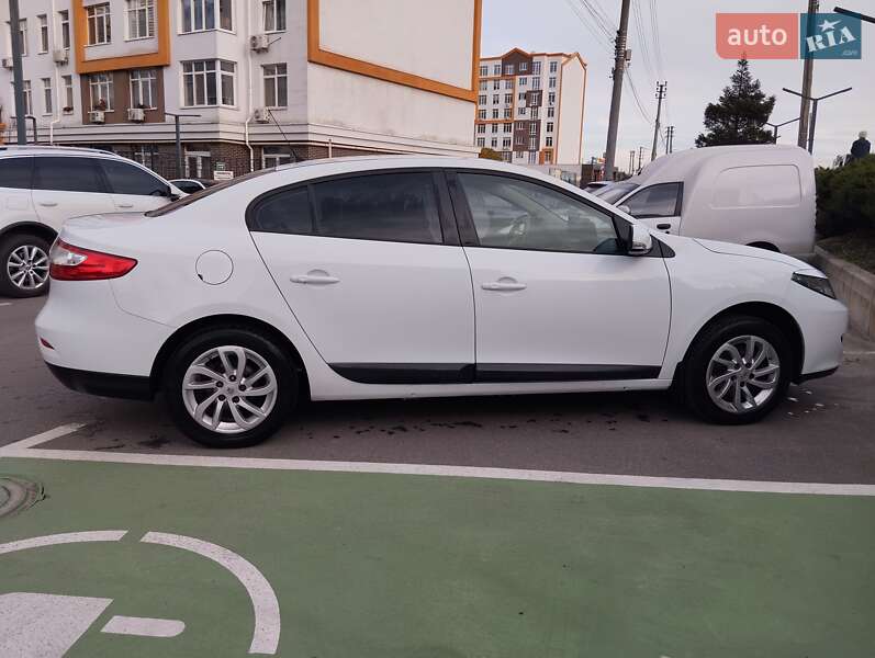 Седан Renault Fluence 2012 в Киеве
