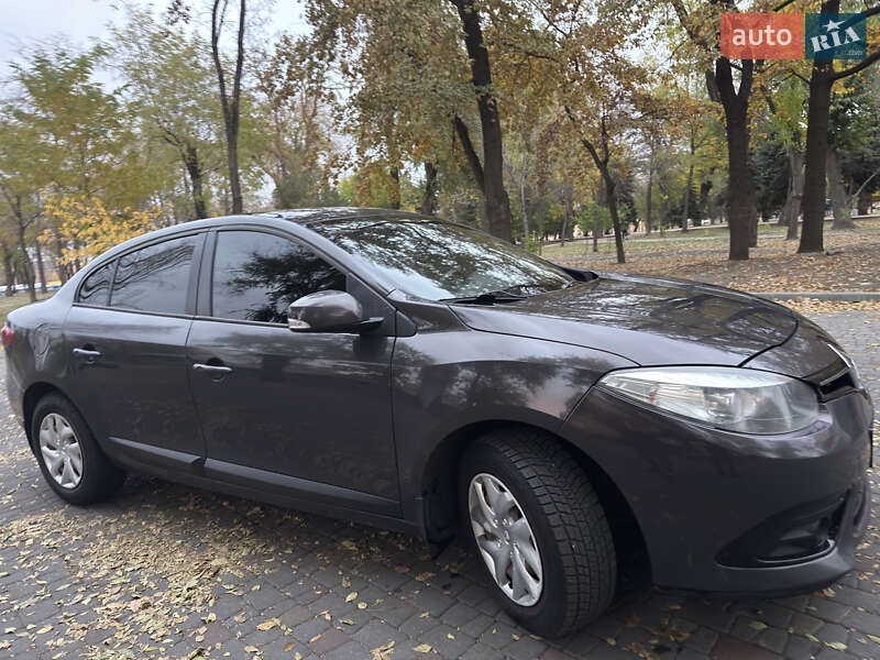 Седан Renault Fluence 2013 в Дніпрі фото 5 Седан Renault Fluence 2013 в Дніпрі