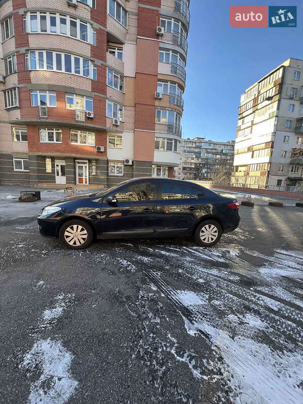 Седан Renault Fluence 2010 в Києві