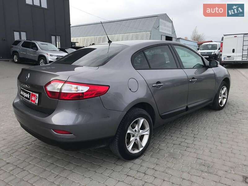Седан Renault Fluence 2013 в Львове
