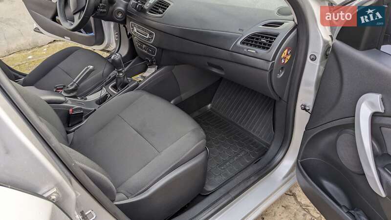 Седан Renault Fluence 2010 в Сокале фото 13 Седан Renault Fluence 2010 в Сокале
