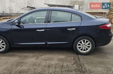 Седан Renault Fluence 2011 в Киеве