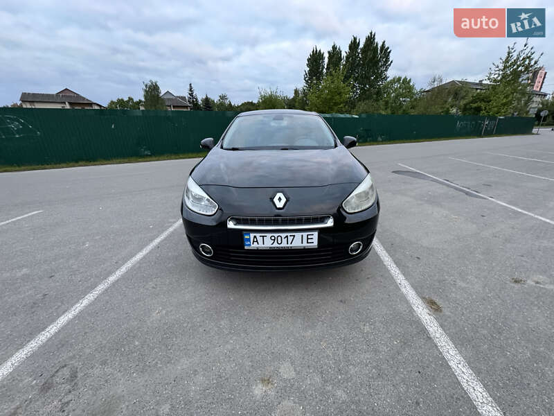 Седан Renault Fluence 2010 в Коломые