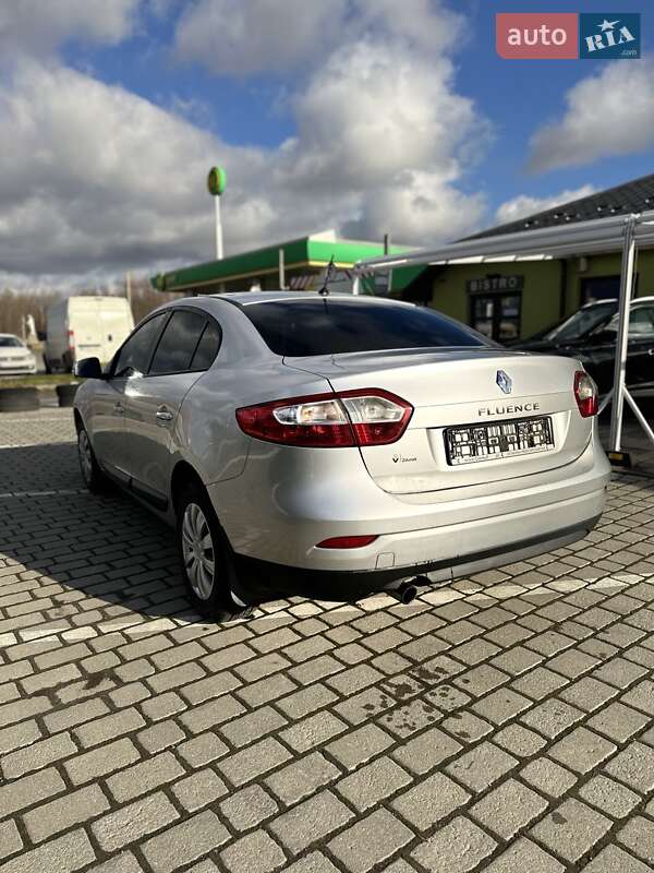 Седан Renault Fluence 2010 в Львові фото 9 Седан Renault Fluence 2010 в Львові