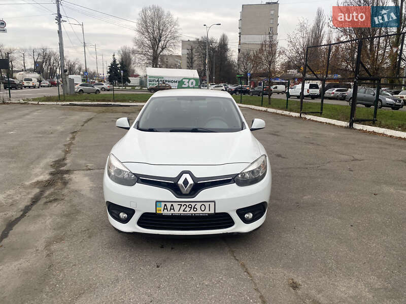 Седан Renault Fluence 2014 в Киеве
