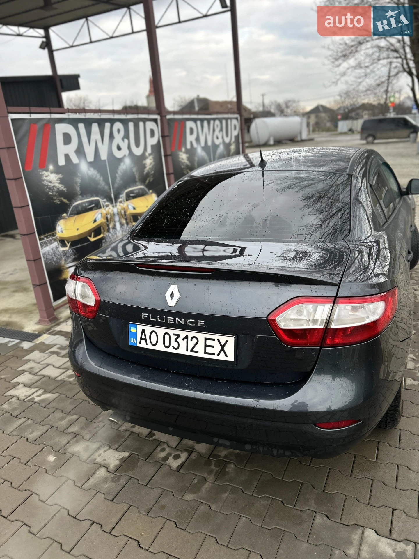 2011 Renault Fluence - мініатюра 13