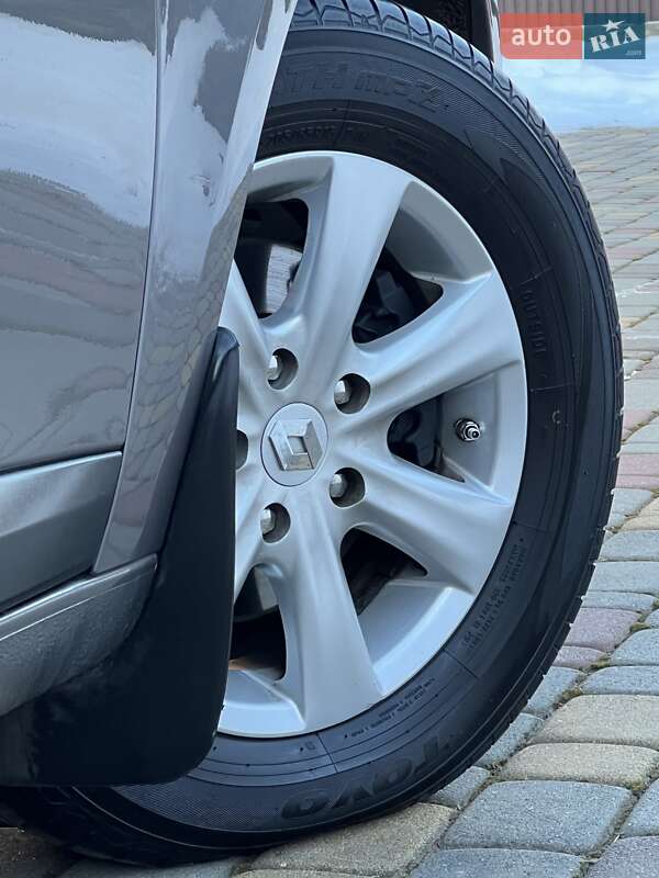 Седан Renault Fluence 2011 в Івано-Франківську