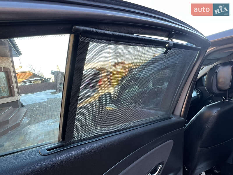 Седан Renault Fluence 2011 в Івано-Франківську