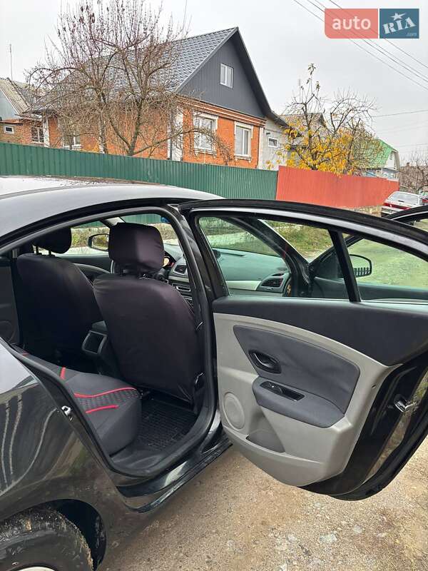 Седан Renault Fluence 2010 в Вінниці