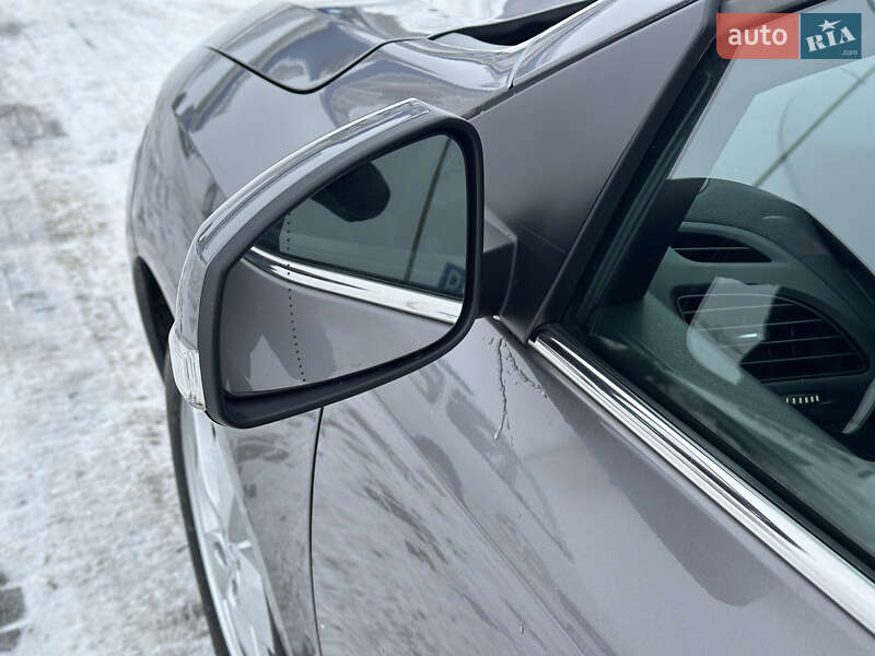 Седан Renault Fluence 2010 в Луцьку