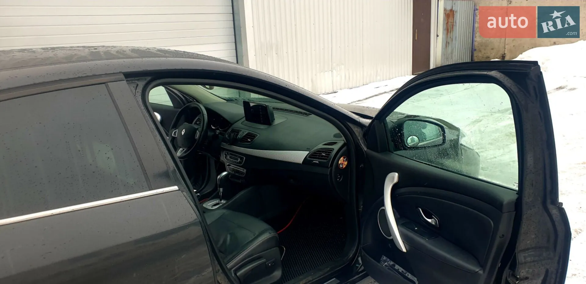 2010 Renault Fluence - мініатюра 16