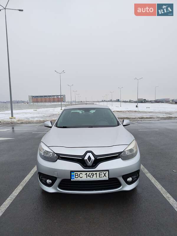 Седан Renault Fluence 2013 в Львове