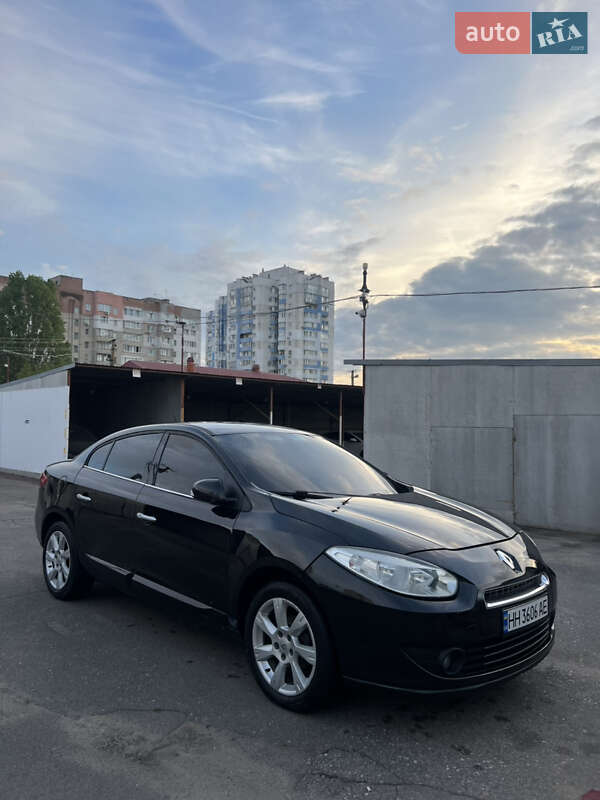 Седан Renault Fluence 2010 в Одессе