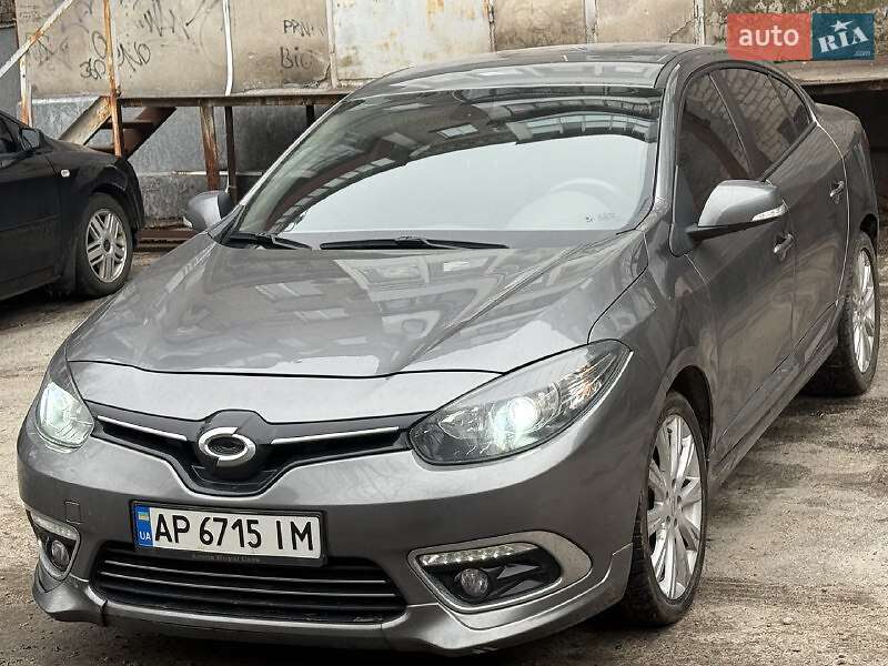 Седан Renault Fluence 2016 в Запорожье