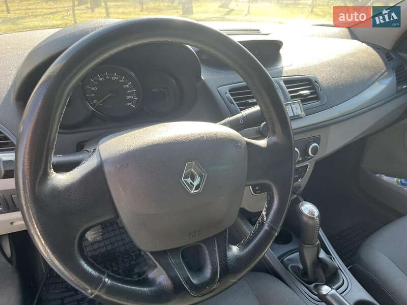 Седан Renault Fluence 2012 в Миколаєві фото 16 Седан Renault Fluence 2012 в Миколаєві