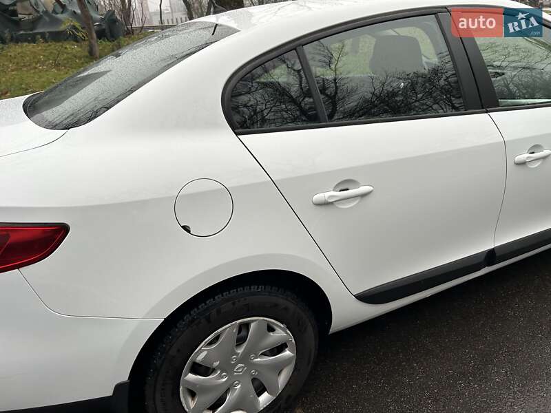 Седан Renault Fluence 2013 в Днепре