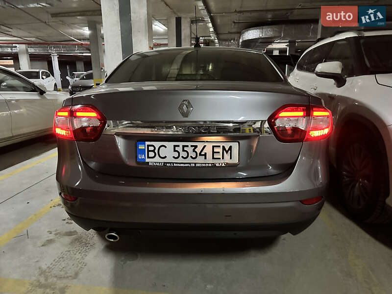 Седан Renault Fluence 2016 в Львове
