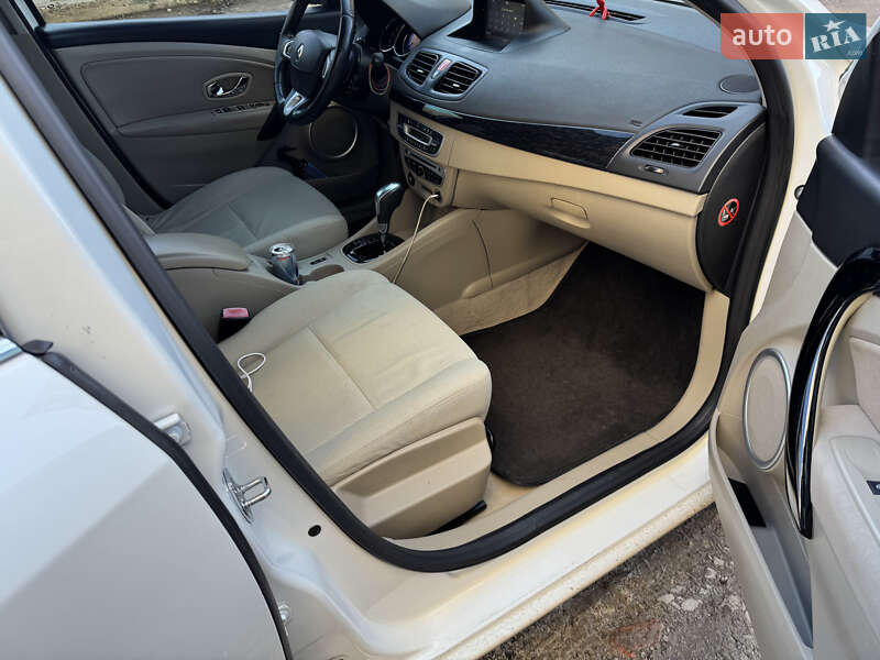 Седан Renault Fluence 2015 в Яворове фото 27 Седан Renault Fluence 2015 в Яворове