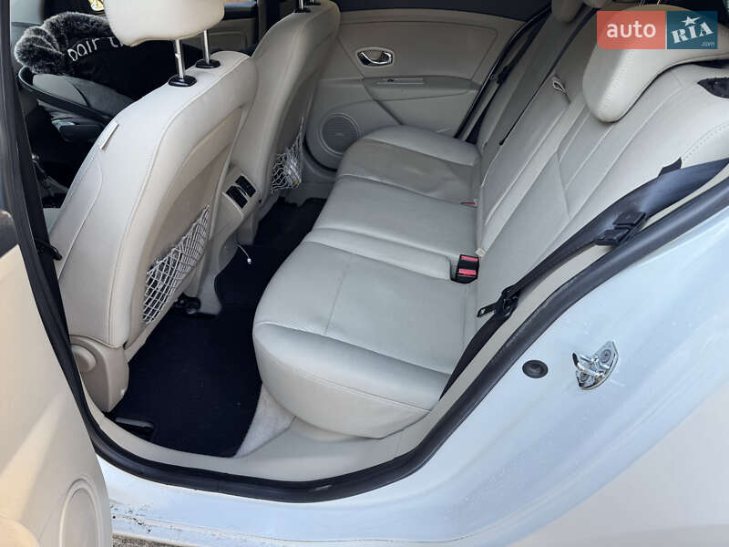 Седан Renault Fluence 2015 в Яворове фото 30 Седан Renault Fluence 2015 в Яворове