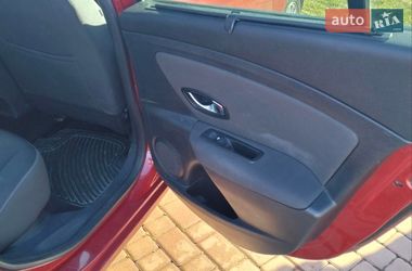 Седан Renault Fluence 2010 в Черновцах
