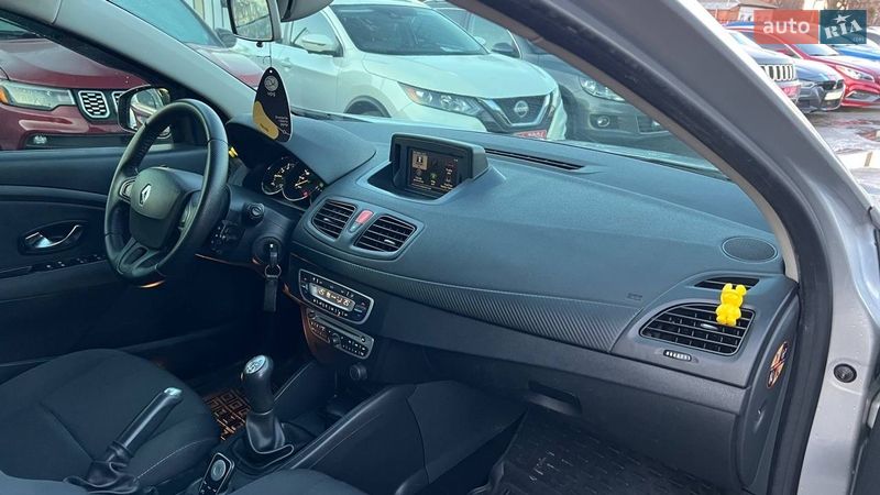 Седан Renault Fluence 2011 в Полтаве