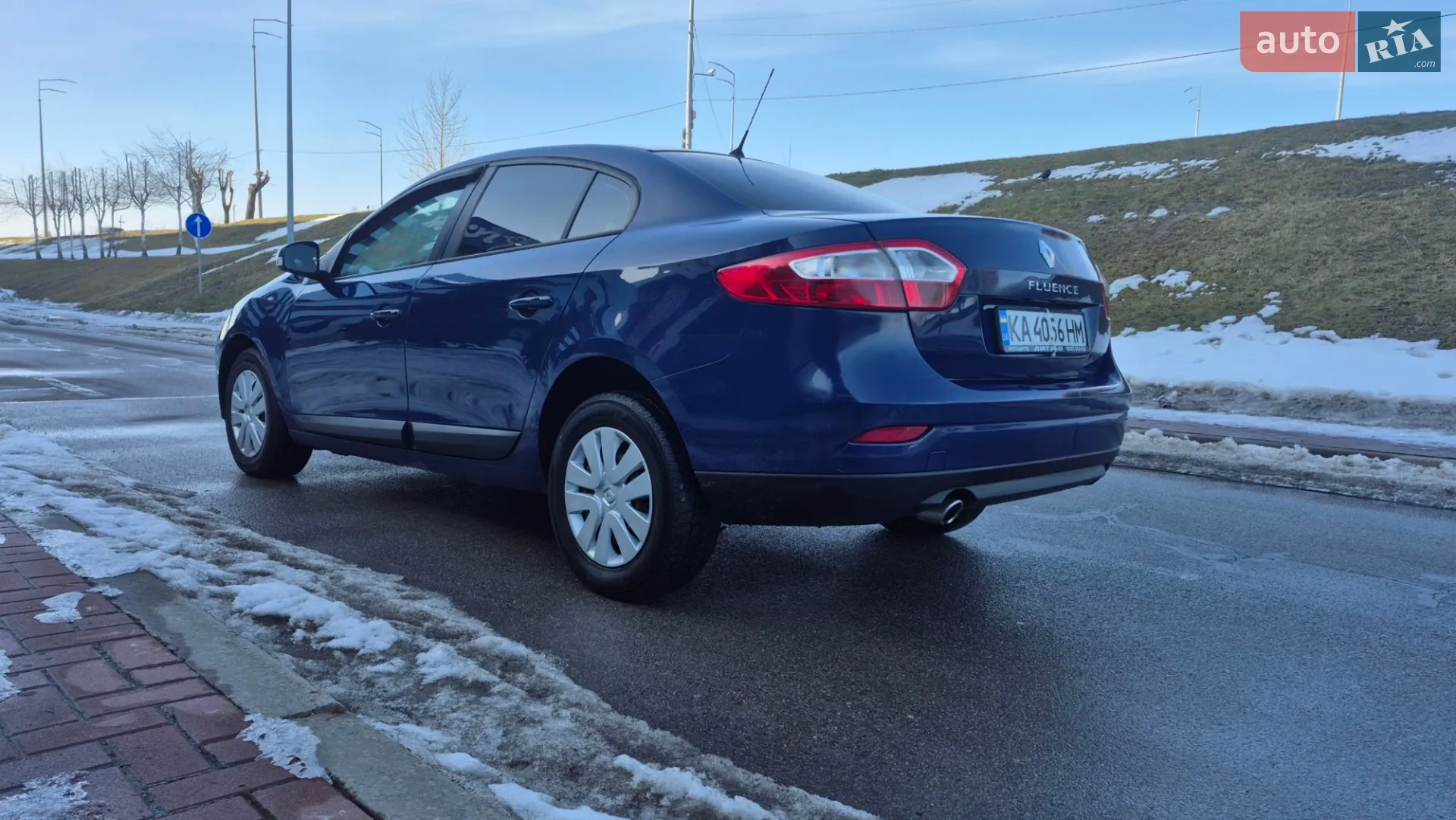 2011 Renault Fluence - мініатюра 17