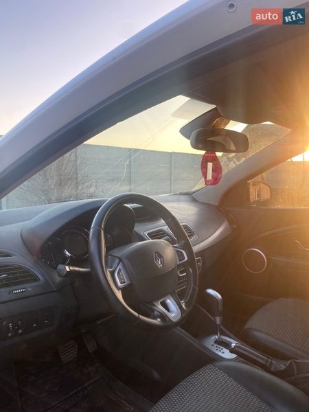 Седан Renault Fluence 2012 в Сквире