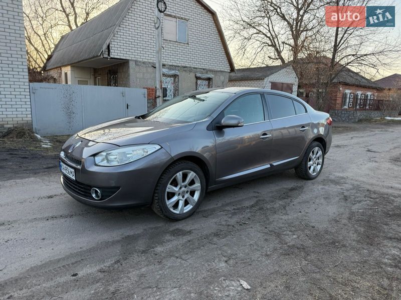Седан Renault Fluence 2010 в Кременчуге