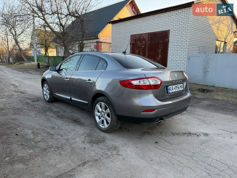 Седан Renault Fluence 2010 в Кременчуге