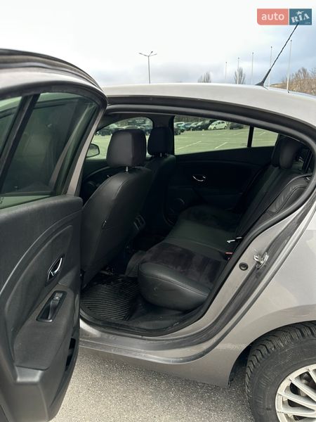 Седан Renault Fluence 2013 в Днепре