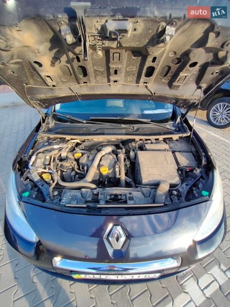 Седан Renault Fluence 2011 в Одессе